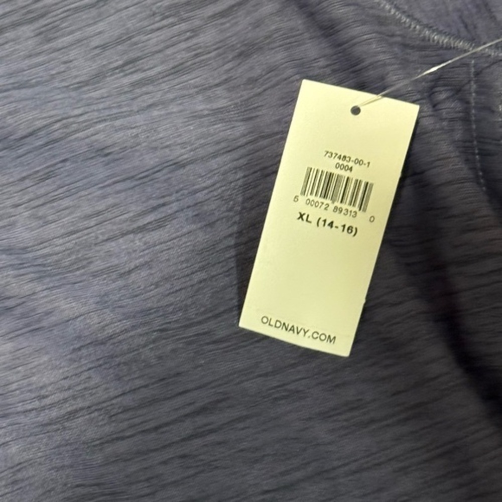 Old Navy long sleeve light blue shirt girls size 16-18 - NWT - Picture 2 of 3